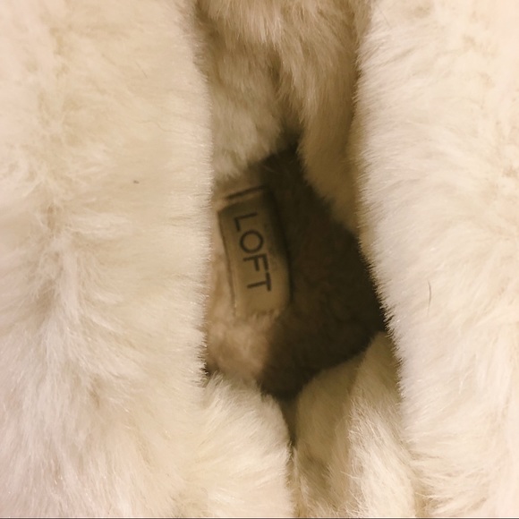 Loft Slippers! Full Foot! Size 7 - Picture 2 of 3